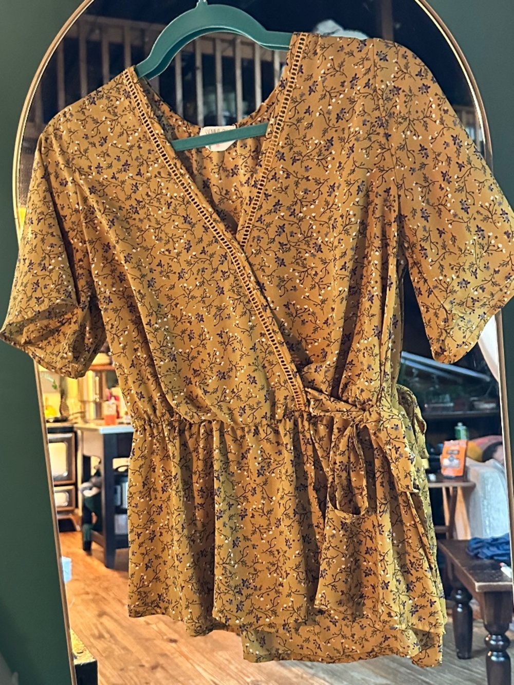 Medium top